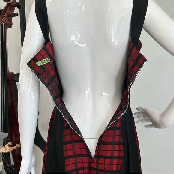 Vintage 50s Bespoke Red & Black Checked Taffeta Full Skirt Party Dress. - Picture 11 of 16